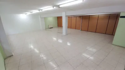 Local comercial en alquiler en Agra del Orzán - Plaza del Comercio - Vista 5