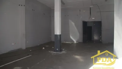 Local comercial en venta en Avenida de Andalucía, 44, cerca de Calle Antonio Cano Bejarano, Palma del Río de 170.000 €