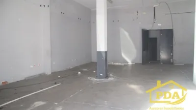 Local comercial en venta en Avenida de Andalucía, 44, cerca de Calle Antonio Cano Bejarano, Palma del Río de 170.000 €