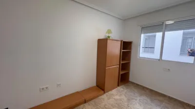 Piso – Albatera - Más