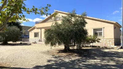 Chalet for sale in Calle de San Vicente photo 2
