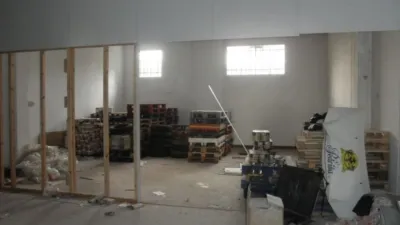Local comercial en venta en Gandara - Más