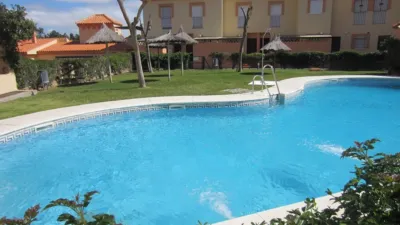 Townhouse in Islantilla - Golf Course photo 3