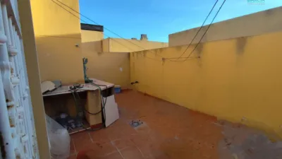 Apartment in La Aljorra photo 11