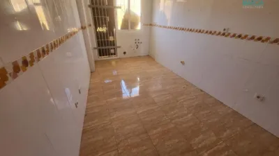 Apartment in La Aljorra photo 8