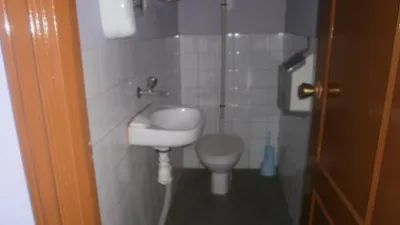 Local comercial en alquiler en Catabois - Vista 4