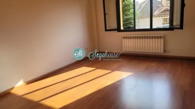Apartment in Torrecaballeros photo 4