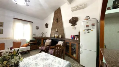 Chalet on Carretera Yecla Street photo 20