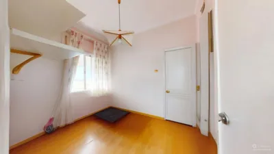 Piso en venta en Calle Virgen de la Antigua, Los Remedios (Distrito Los Remedios. Sevilla Capital) de 765.000 €
