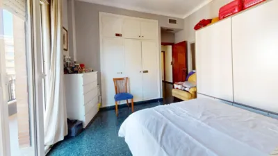 Piso en venta en Calle Virgen de la Antigua, Los Remedios (Distrito Los Remedios. Sevilla Capital) de 765.000 €