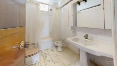 Piso en venta en Calle Virgen de la Antigua, Los Remedios (Distrito Los Remedios. Sevilla Capital) de 765.000 €