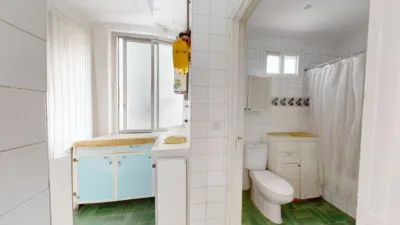 Piso en venta en Calle Virgen de la Antigua, Los Remedios (Distrito Los Remedios. Sevilla Capital) de 765.000 €