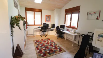Chalet en venta en Calle de Mendoza, Zona Rural Noroeste (Vitoria - Gasteiz) de 660.000 €