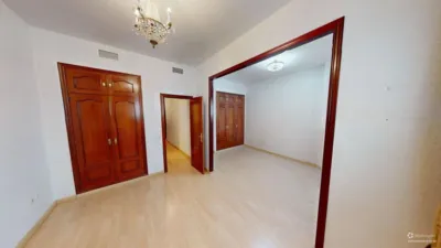 Piso en calle Castilla photo 14