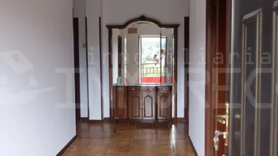 Casa en venta en Calle Calero, Los Corrales de Buelna de 265.000 €