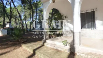 Chalet in Pinares del Jucar photo 32