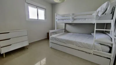Piso en alquiler en Playa, Zona Playa (Laredo) de 3.000 €<span>/mes</span>