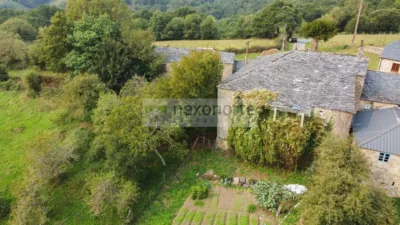Rustic finca on Calle As Ucheiras, nº 1-2 photo 3