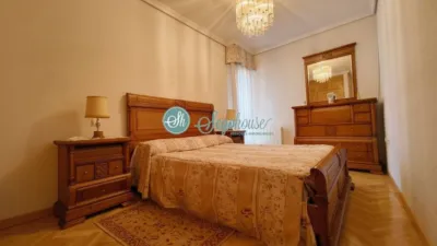 Piso en alquiler en Centro - Universidad, Centro (Segovia Capital) de 950 €<span>/mes</span>