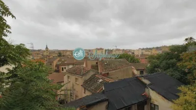 Piso en alquiler en Calle Real, Centro (Segovia Capital) de 1.500 €<span>/mes</span>