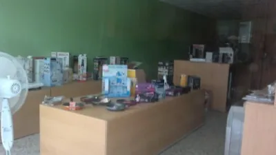 Local comercial en venta en Centro - Vista 2