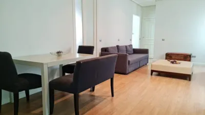 Piso en alquiler en Calle de Montesa - Imagen 3