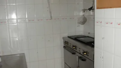 Local comercial en alquiler en Ultramar - Más