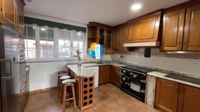 Casa en venta en Calle Corredoira, Número Sn, Noia de 418.000 €