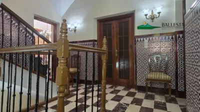 House in the Center photo 7