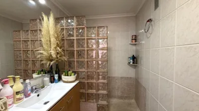 Apartment on Madre Elisea Street photo 25