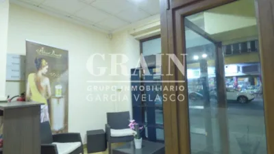 Local comercial en venta en Feria - Vista 3