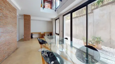 Chalet en alquiler en Avenida de las Mimosas, cerca de Calle de las Adelfas, El Zaudín-Club de Golf (Bormujos) de 4.500 €<span>/mes</span>