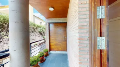 Chalet en alquiler en Avenida de las Mimosas, cerca de Calle de las Adelfas, El Zaudín-Club de Golf (Bormujos) de 4.500 €<span>/mes</span>