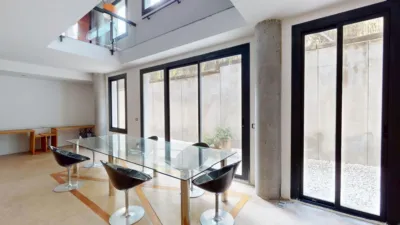 Chalet en alquiler en Avenida de las Mimosas, cerca de Calle de las Adelfas, El Zaudín-Club de Golf (Bormujos) de 4.500 €<span>/mes</span>