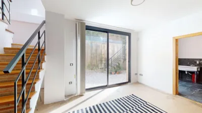 Chalet en alquiler en Avenida de las Mimosas, cerca de Calle de las Adelfas, El Zaudín-Club de Golf (Bormujos) de 4.500 €<span>/mes</span>