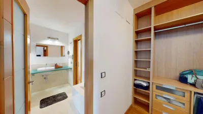 Chalet en alquiler en Avenida de las Mimosas, cerca de Calle de las Adelfas, El Zaudín-Club de Golf (Bormujos) de 4.500 €<span>/mes</span>