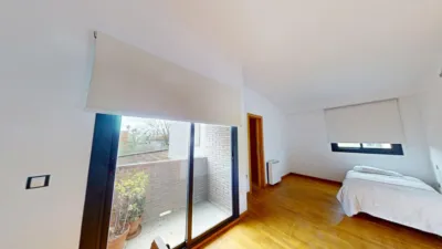 Chalet en alquiler en Avenida de las Mimosas, cerca de Calle de las Adelfas, El Zaudín-Club de Golf (Bormujos) de 4.500 €<span>/mes</span>