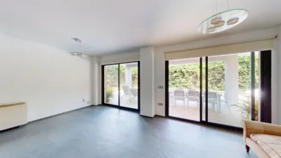 Chalet en alquiler en Avenida de las Mimosas, cerca de Calle de las Adelfas, El Zaudín-Club de Golf (Bormujos) de 4.500 €<span>/mes</span>