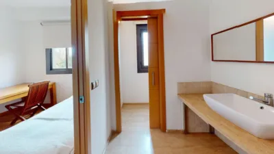 Chalet en alquiler en Avenida de las Mimosas, cerca de Calle de las Adelfas, El Zaudín-Club de Golf (Bormujos) de 4.500 €<span>/mes</span>