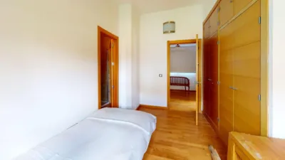 Chalet en alquiler en Avenida de las Mimosas, cerca de Calle de las Adelfas, El Zaudín-Club de Golf (Bormujos) de 4.500 €<span>/mes</span>