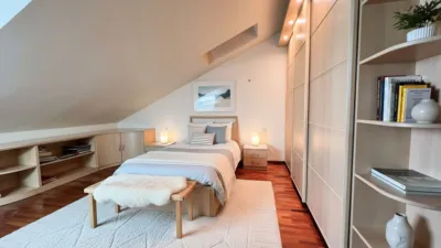 Apartment on Calle de la Florida photo 6