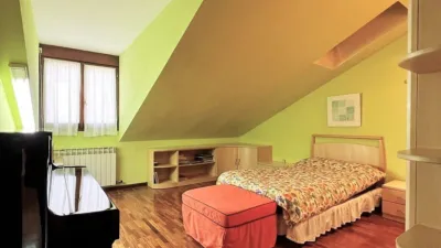 Apartment on Calle de la Florida photo 8