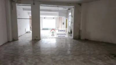 Local comercial en alquiler en Ensanche A - Vista 4