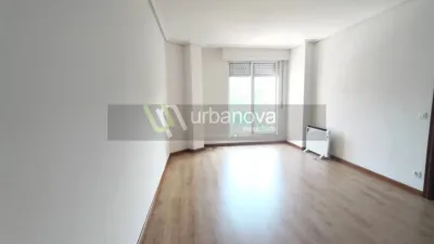 Apartamento en alquiler en Club Deportivo, San Adrián-La Cava-El Arco (Logroño) de 620 €<span>/mes</span>