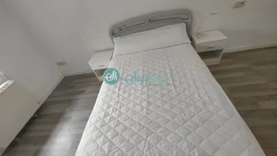 Piso en alquiler en Centro - Acueducto, Plaza Mayor-San Agustín (Segovia Capital) de 800 €<span>/mes</span>