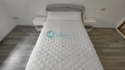 Piso en alquiler en Centro - Acueducto, Plaza Mayor-San Agustín (Segovia Capital) de 800 €<span>/mes</span>