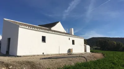 Rustic Finca in the Surrounding Area photo 12