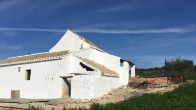 Rustic Finca in the Surrounding Area photo 4