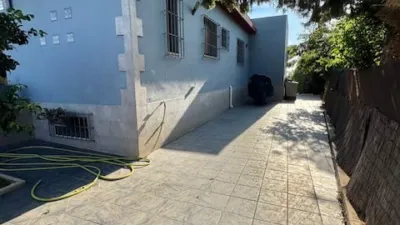 Chalet on Besana Street, El Pino photo 36