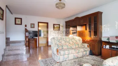 Casa – Neda, A Corredoira - Más